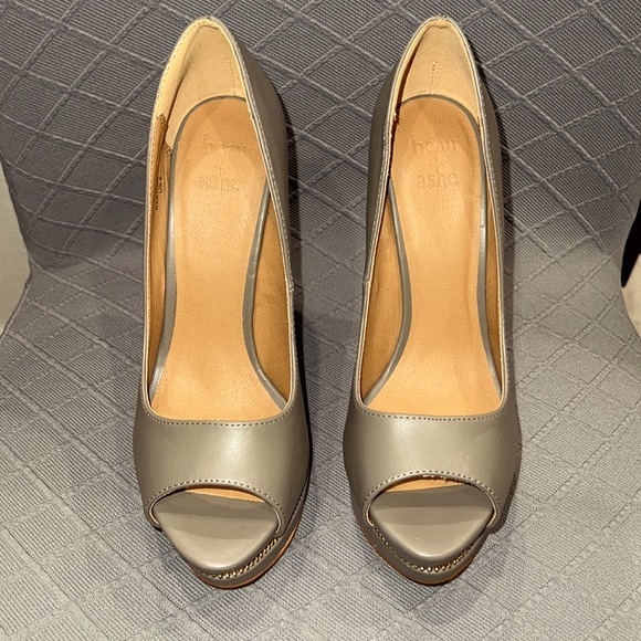 Peep Toe Pumps Platform High Heels Women’s Size 6 Warm Grey Beau & Ashe - Picture 4 of 10